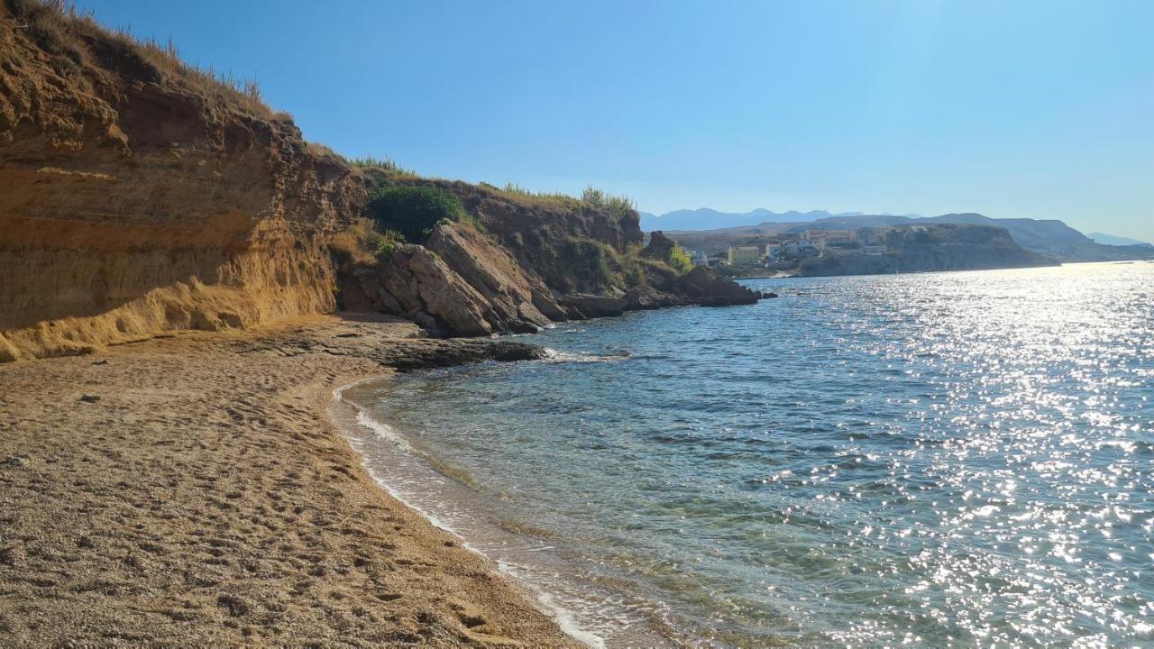 Hello Sunshine - Apartment On The Beach Zubovići エクステリア 写真
