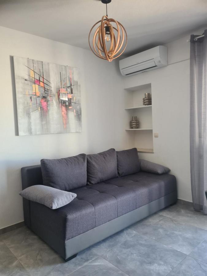 Hello Sunshine - Apartment On The Beach Zubovići エクステリア 写真